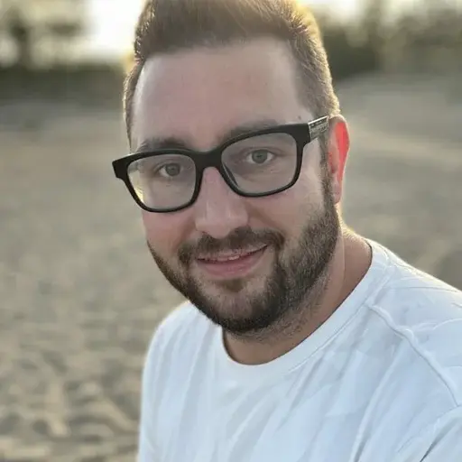 Kevin Voss Schwimmtrainer Schwimmschule Wasserflitzer mit Leistungssport Erfahrung